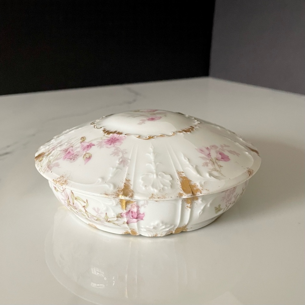 5" Floral & Gold Lidded Dish - Haviland Limoges